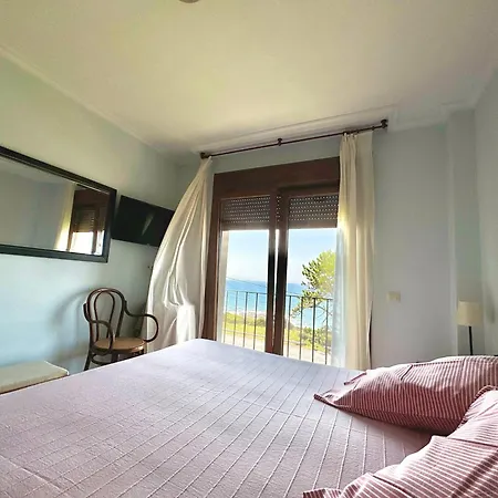 Casa Alicia Vivienda Uso Turistico - A Nyaraló Rosal